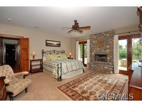 1380 Parkway North - Photo 8