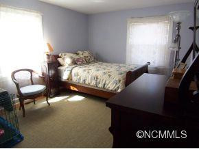2026 Evergreen Drive - Photo 11