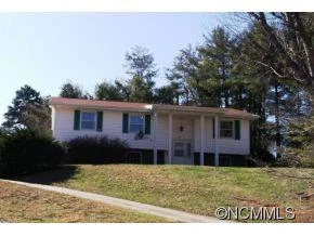 8 Fernbrook Place