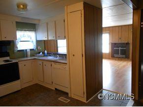 18 Ray Road - Photo 6