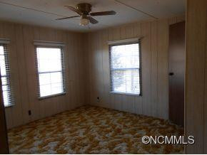 18 Ray Road - Photo 8
