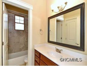 102 WALKER STREET - Photo 13