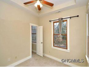 102 WALKER STREET - Photo 14