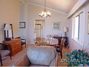 110 Amakola Ct - Photo 4