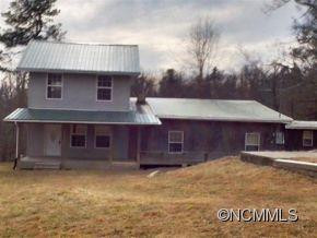 765 Shumont Road - Photo 2