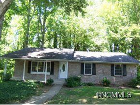 1222 Pinebrook Circle