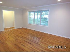 1222 Pinebrook Circle - Photo 2