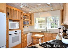 710 LAKE HOSEA DRIVE - Photo 6
