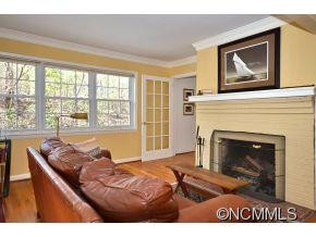 710 LAKE HOSEA DRIVE - Photo 8