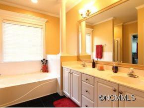 1009 Columbine Road - Photo 14