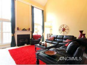1009 Columbine Road - Photo 6