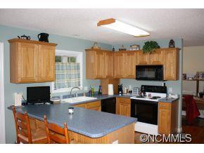 33 Winterberry Lane - Photo 3
