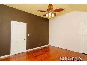 14 Lawndale Avenue - Photo 5
