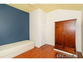 14 Lawndale Avenue - Photo 8