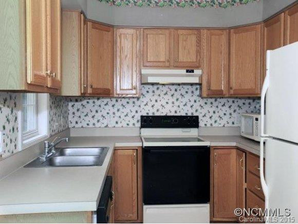 4 BALSAM RESERVOIR ROAD - Photo 4