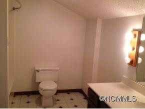 103 Woodfield Drive - Photo 7