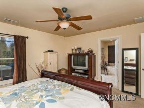 21 Jeff Drive - Photo 14