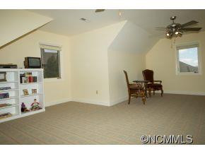 84 CARRIAGE HIGHLANDS COURT - Photo 15