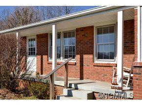 258 Camelot Drive - Photo 11