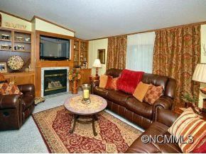 44 DOGWOOD KNOLL - Photo 2
