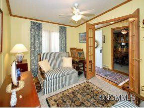 44 DOGWOOD KNOLL - Photo 13