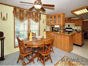 44 DOGWOOD KNOLL - Photo 3