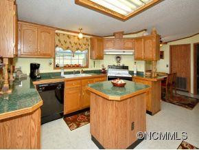 44 DOGWOOD KNOLL - Photo 4