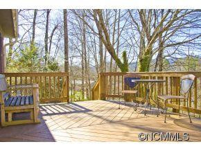 108 Jeanie Ave - Photo 3
