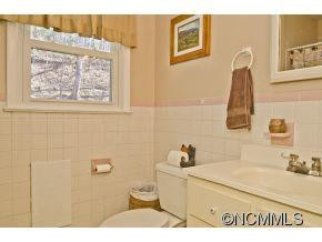 108 Jeanie Ave - Photo 9