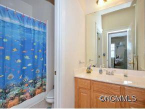 22 ROSEBAY LANE - Photo 16