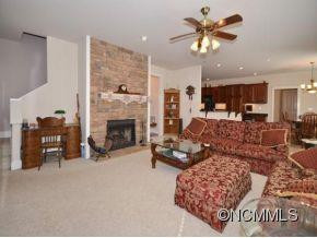 22 ROSEBAY LANE - Photo 3