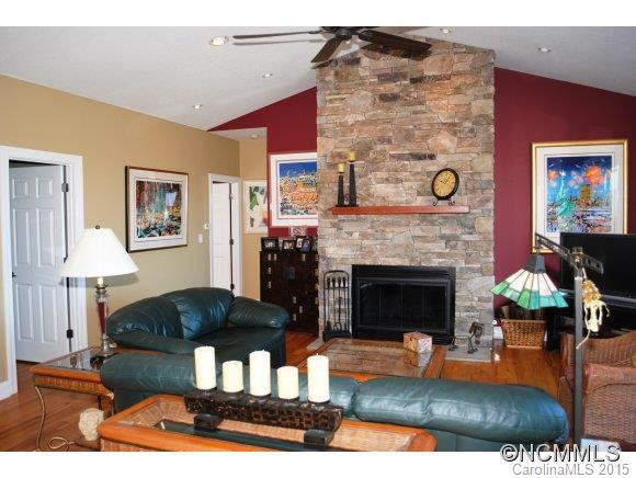 200 Circle Top Dr - Photo 5
