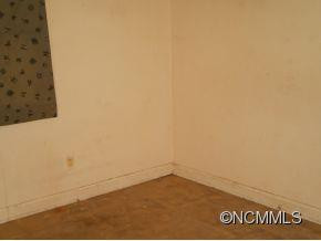 124 Pine Hill Drive - Photo 5