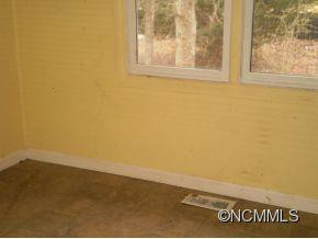124 Pine Hill Drive - Photo 6