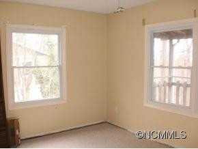 124 Pine Hill Drive - Photo 8