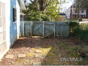 240 St. Johns Street - Photo 13