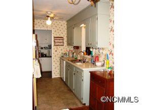 240 St. Johns Street - Photo 6