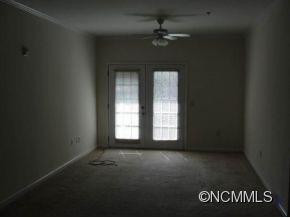 100 VISTA LAKE DRIVE 105 - Photo 4