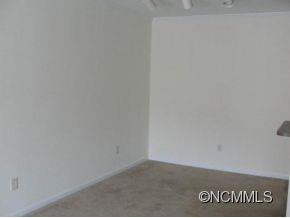 100 VISTA LAKE DRIVE 105 - Photo 5