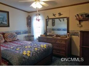208 Riverwind Drive - Photo 15