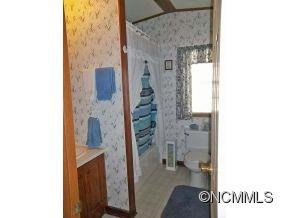 208 Riverwind Drive - Photo 16