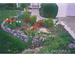 208 Riverwind Drive - Photo 3