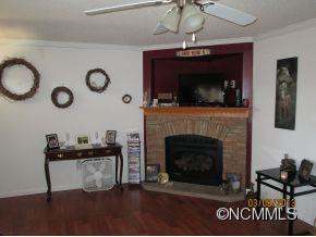 25 Inglescott Way - Photo 4
