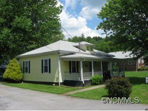81 Laurel Ln