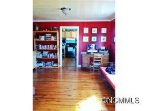 16 Jenkins Valley Road - Photo 4