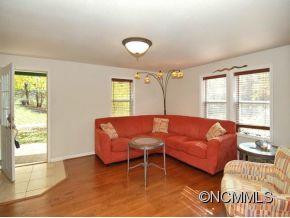 35 ARRINGTON DRIVE - Photo 2