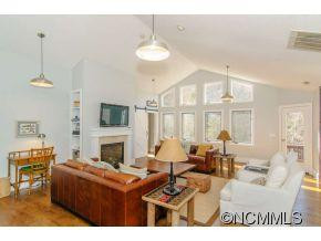 24 Chanter Drive - Photo 3