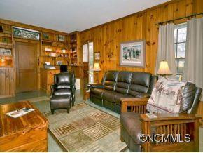128 SILVER PINE DRIVE - Photo 3