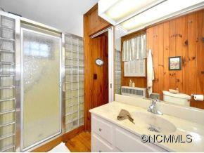 128 SILVER PINE DRIVE - Photo 9