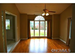 126 Caldonia - Photo 5